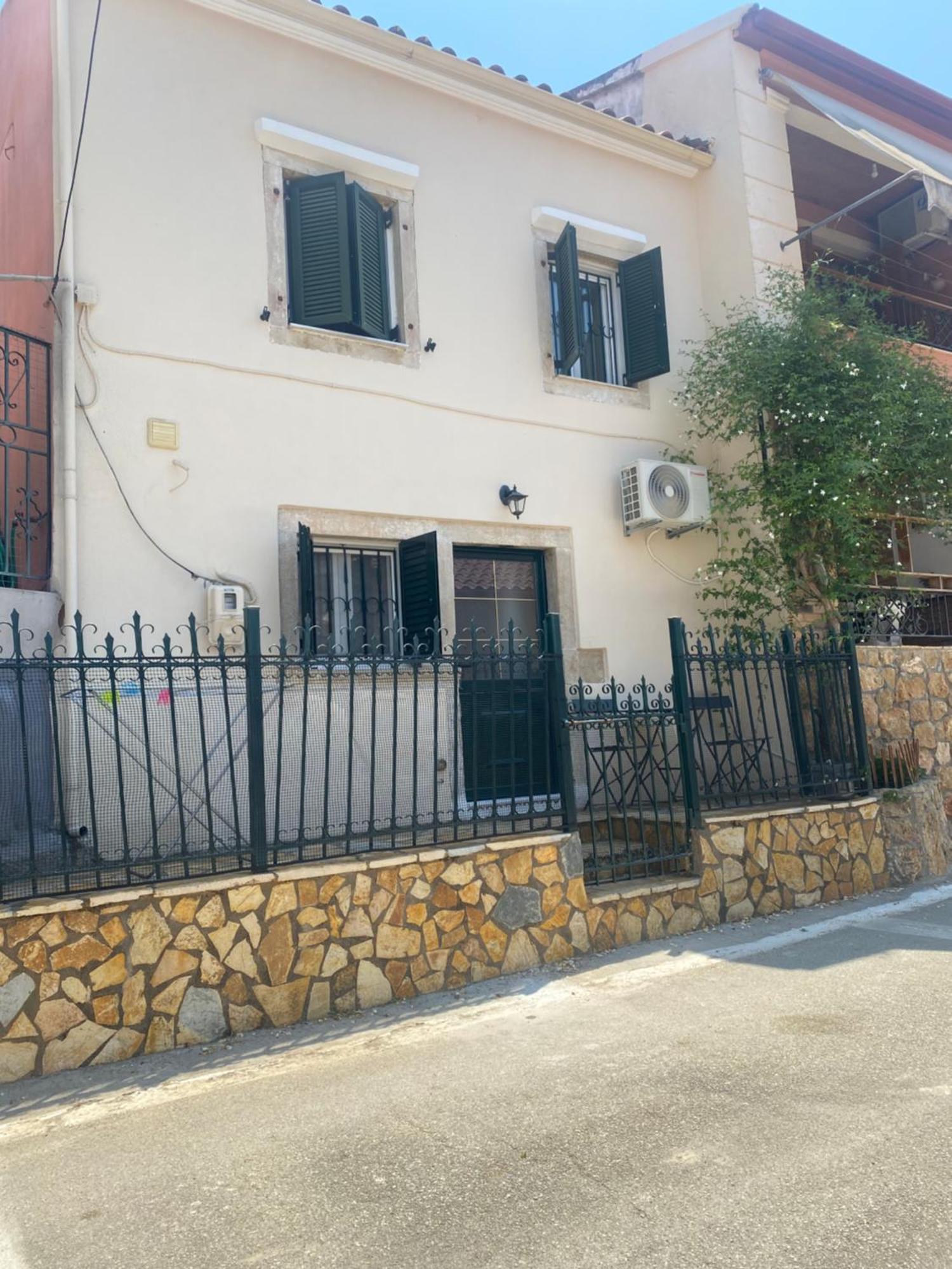 Little Village House Valanio ภายนอก รูปภาพ